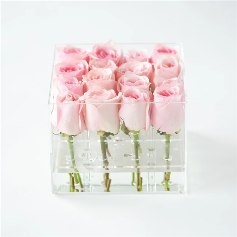 scatola quadrata di rose in acrilico