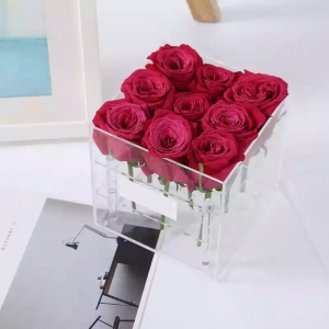 scatola regalo di fiori acrilica quadrata fatta a mano con il nastro 