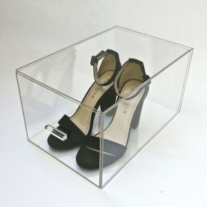 scatola di scarpe in acrilico trasparente a forma quadrata con coperchio scorrevole 