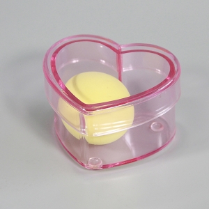 Piccola scatola di immagazzinaggio acrilico di forma cuore rosa 