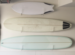 supporto da parete per tavola da surf in acrilico trasparente 
