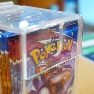 Nuovo design all'ingrosso Pokemon Scatola di custodia in acrilico Booster Pack 