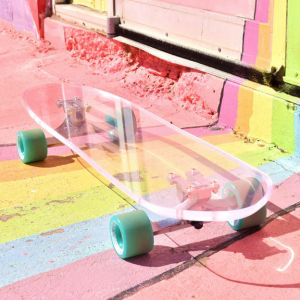 skateboard acrilici trasparenti moderni di moda 