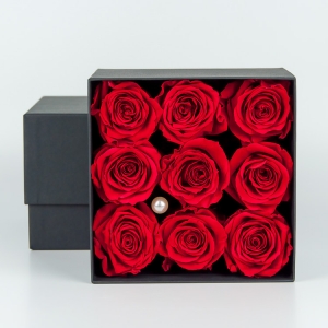 Flower Box Con Rose 