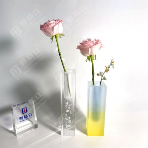 Vaso da fiori in lucite acrilico trasparente sfumato personalizzato 