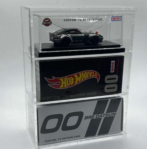 Vetrina espositiva in acrilico con cartoncino Hot Wheels personalizzata 