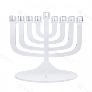 Menorah a olio di lucite per la festa ebraica