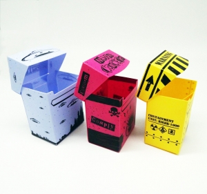 scatola porta-carte con maniche