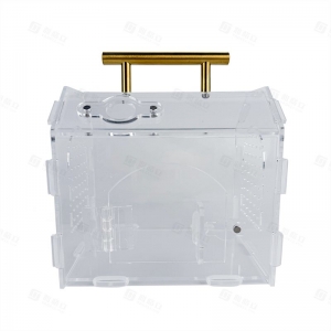 Recinzione personalizzata per culla a ragno 