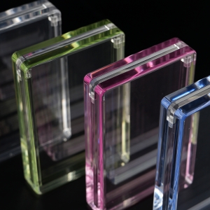 Produttore leader di custodie magnetiche in acrilico per certificati PSA/CGC/BGS | YAGELI 