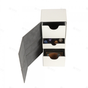 Scatola per mazzo in pelle PU YAGELI con porta dadi 